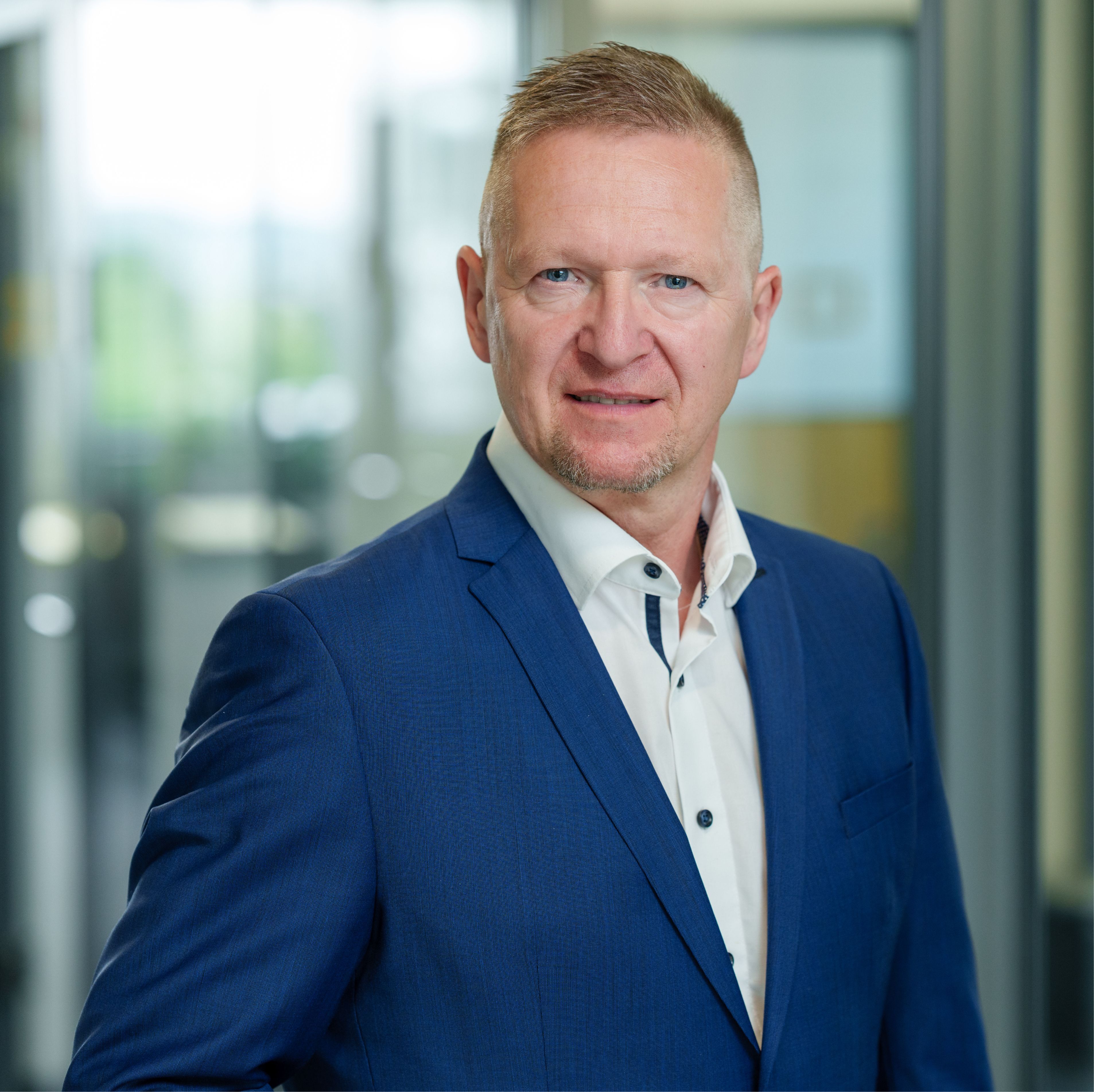 10 Guenther_Rainer_915x915 px 1